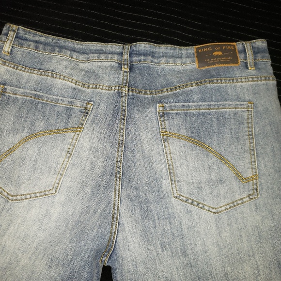 Ring of Fire jeans (Los Angeles) - Picture 5 of 5